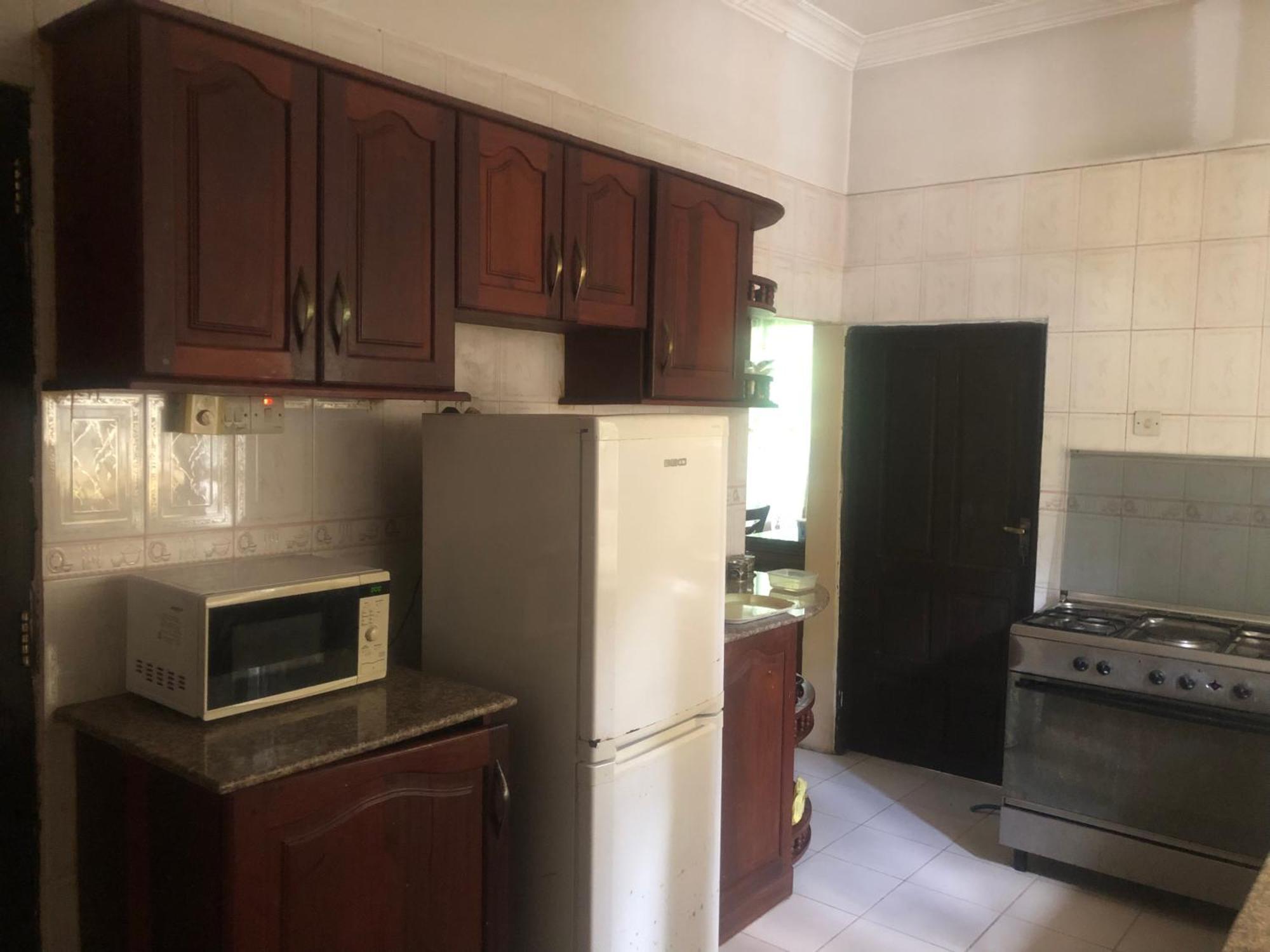 Tatys Homestay دار السلام المظهر الخارجي الصورة