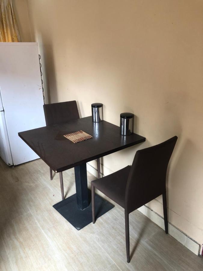 Tatys Homestay دار السلام المظهر الخارجي الصورة
