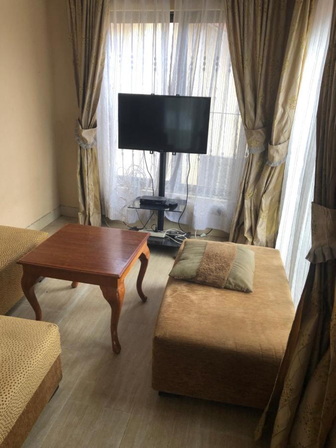 Tatys Homestay دار السلام المظهر الخارجي الصورة