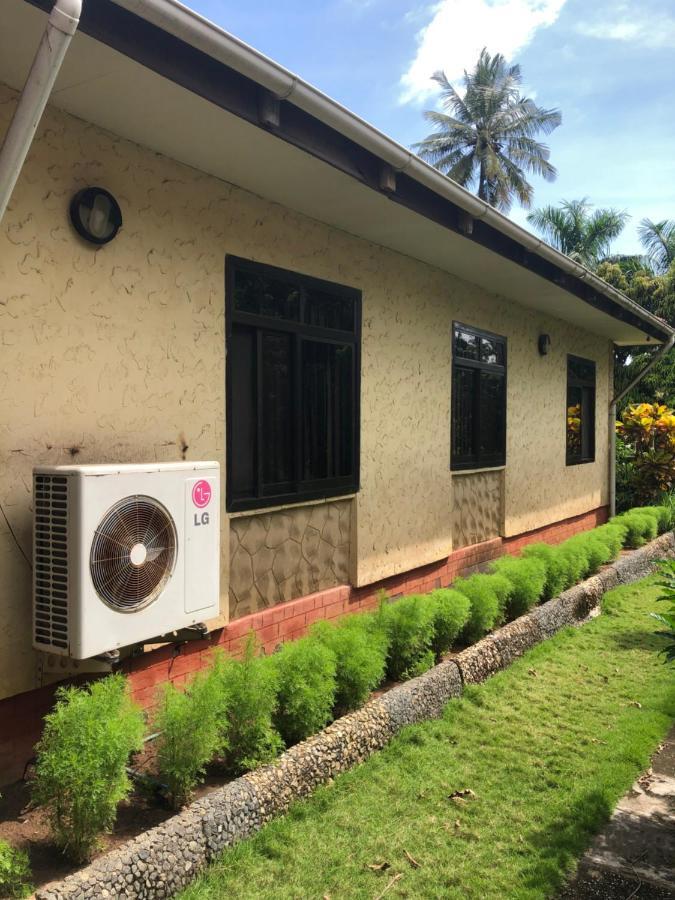 Tatys Homestay دار السلام المظهر الخارجي الصورة